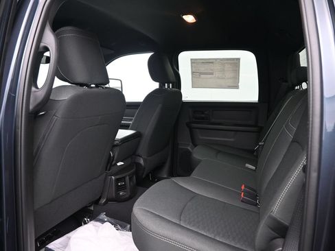 New 2026 RAM 2500 Warlock AWD/4WD image 31