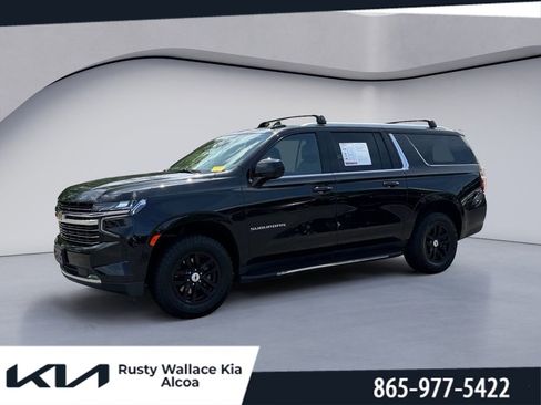 Used 2023 Chevrolet Suburban LT AWD/4WD image 1