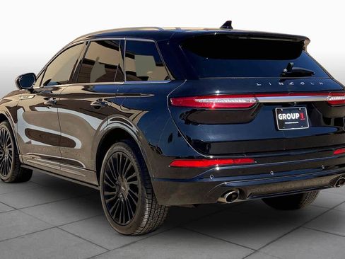 Used 2021 Lincoln Corsair Reserve w/ Equipment Group 201A FWD image 12