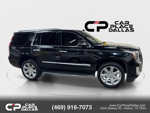 Used 2016 Cadillac Escalade Luxury RWD image 15