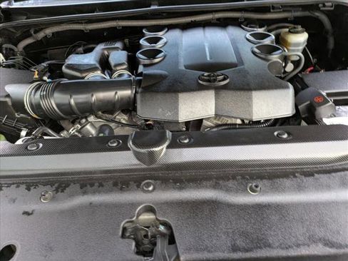 Used 2017 Toyota 4Runner Limited image 24