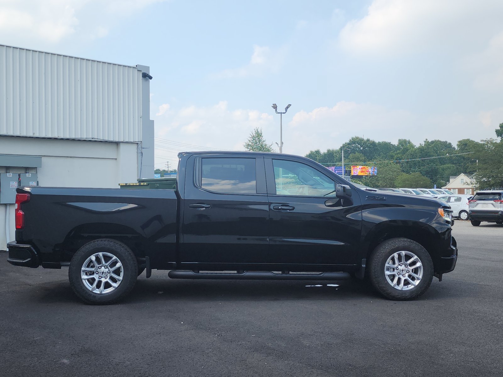 New 2026 Chevrolet Silverado 1500 RST w/ Z71 Off-Road Package AWD/4WD image 6