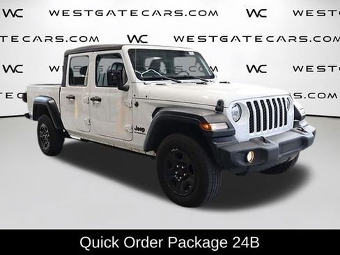 Used 2020 Jeep Gladiator Sport image 2
