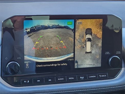 Used 2021 Nissan Rogue SL w/ Premium Package image 25