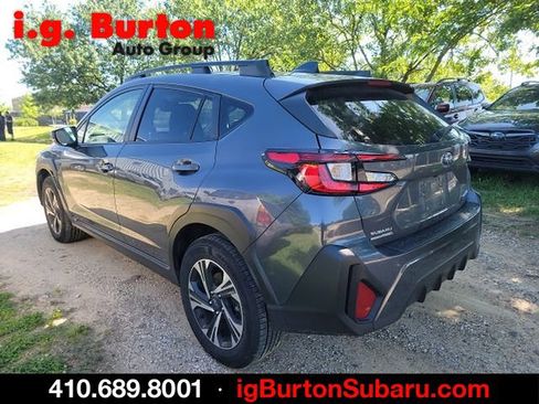 Used 2024 Subaru Crosstrek 2.0i Premium w/ Crosstrek Mirror Package AWD/4WD image 4