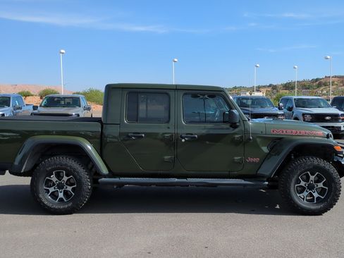 Used 2021 Jeep Gladiator Mojave AWD/4WD image 2