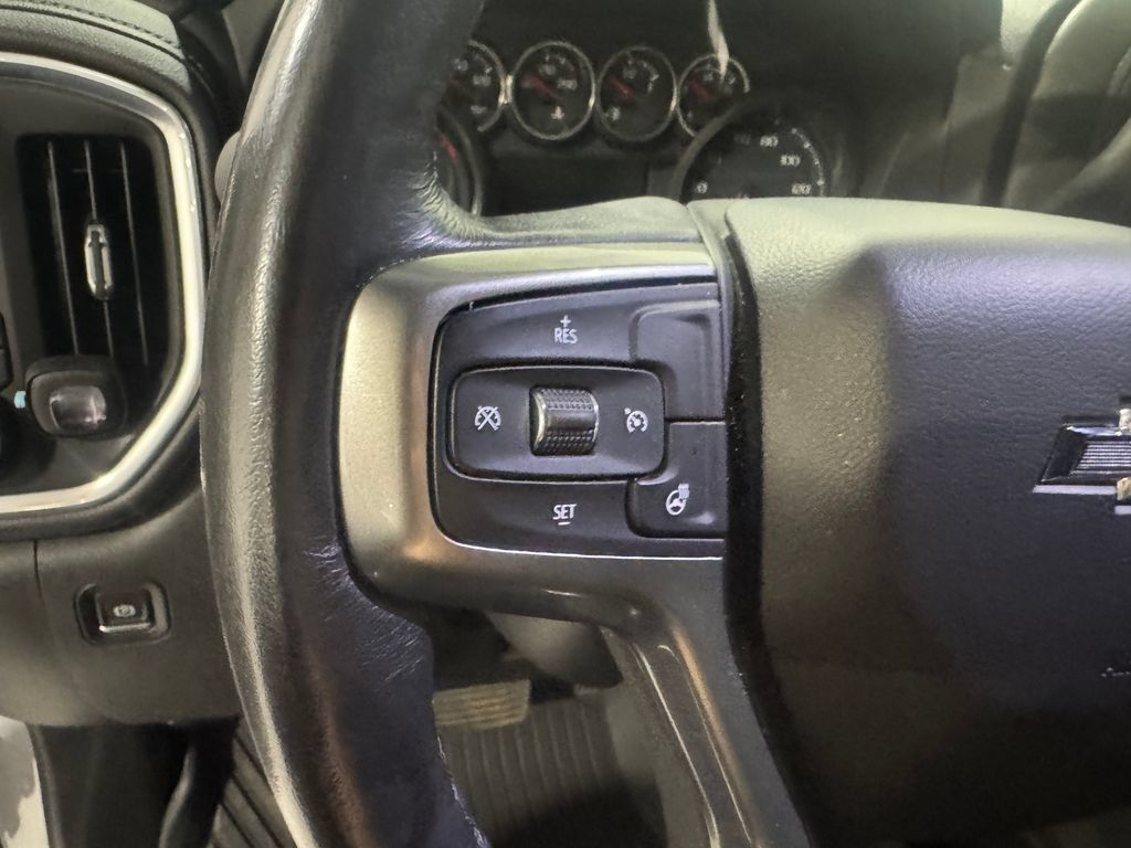 Used 2022 Chevrolet Silverado 1500 RST w/ All Star Edition Plus AWD/4WD image 5