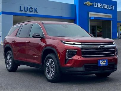 New 2025 Chevrolet Traverse LT w/ Driver Confidence Package