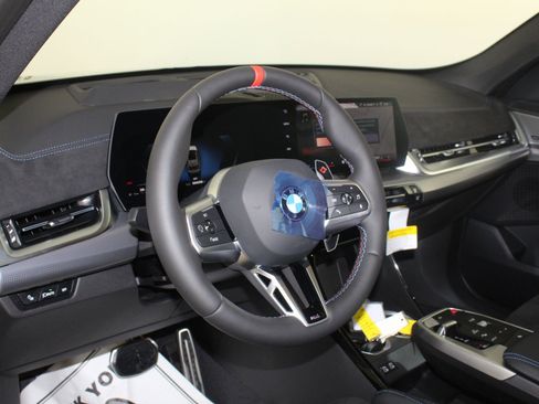 New 2026 BMW X1 M35i image 4