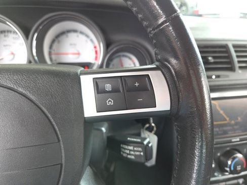 Used 2010 Dodge Challenger R/T image 44