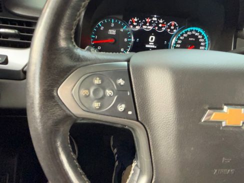 Used 2019 Chevrolet Tahoe Premier RWD image 32