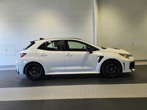 Used 2025 Toyota Corolla Premium Plus image 8