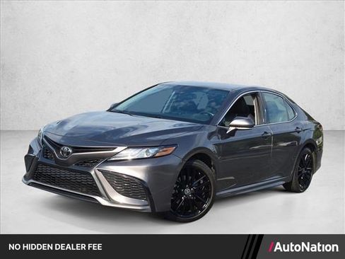 Used 2024 Toyota Camry XSE FWD image 1