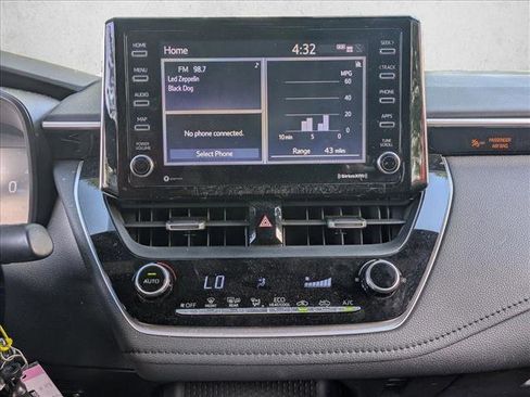Used 2021 Toyota Corolla SE FWD image 15