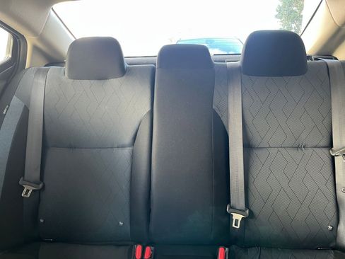 Used 2025 Nissan Versa SV image 38