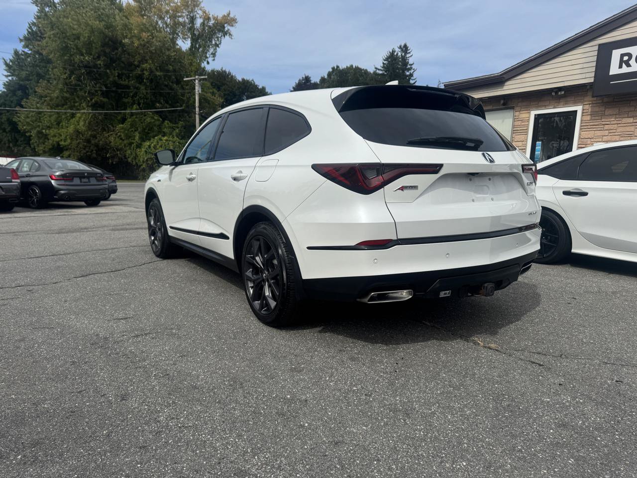 Used 2022 Acura MDX A-Spec AWD/4WD image 11