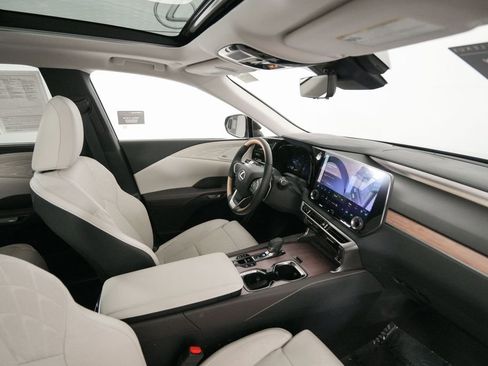 Certified 2025 Lexus RX 450h AWD w/ Convenience Package image 20