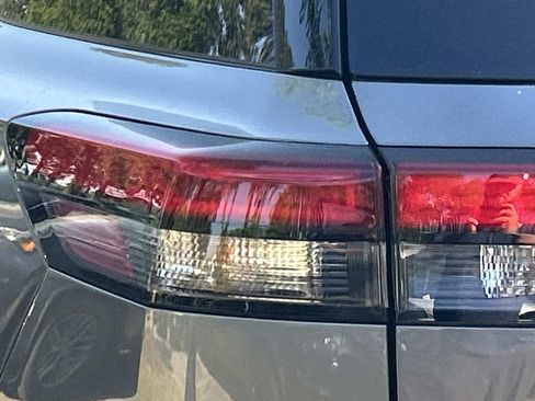 New 2026 Nissan Pathfinder SV w/ SV Premium Package FWD image 11