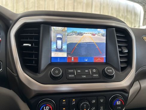 Used 2019 GMC Acadia Denali w/ Technology Package FWD image 28
