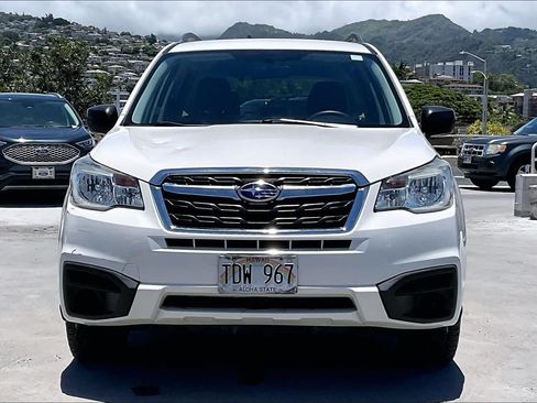 Used 2018 Subaru Forester 2.5i w/ Alloy Wheel Package AWD/4WD image 6