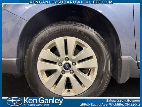 Used 2018 Subaru Outback 2.5i Premium AWD/4WD image 25