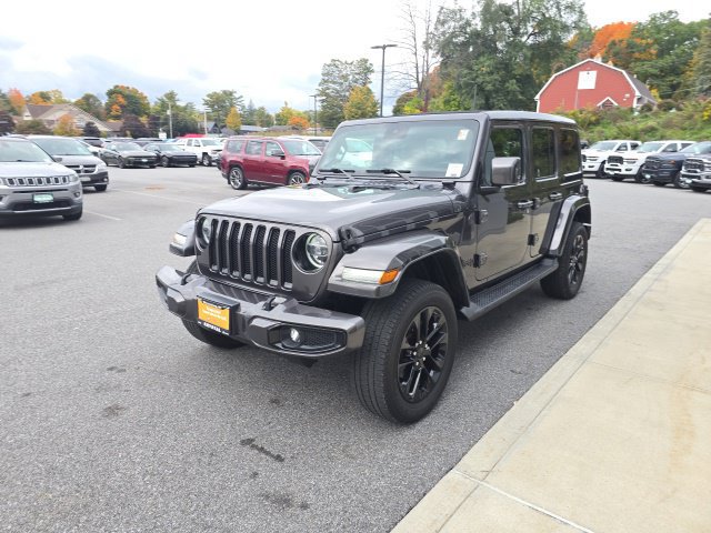 Certified 2021 Jeep Wrangler Unlimited Sahara AWD/4WD image 3