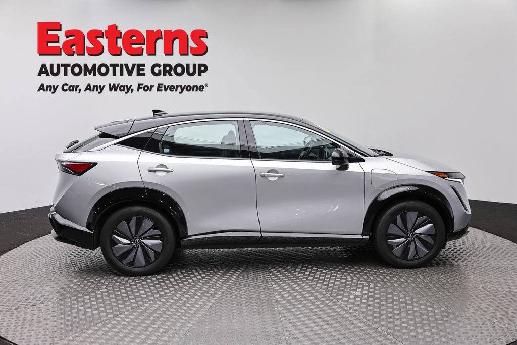 Used 2023 Nissan Ariya FWD image 5