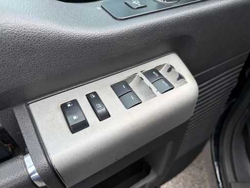 Used 2015 Ford F250 Lariat w/ Lariat Ultimate Package AWD/4WD image 18