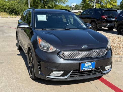 Used 2018 Kia Niro EX w/ EX Touring Graphite Edition FWD image 9