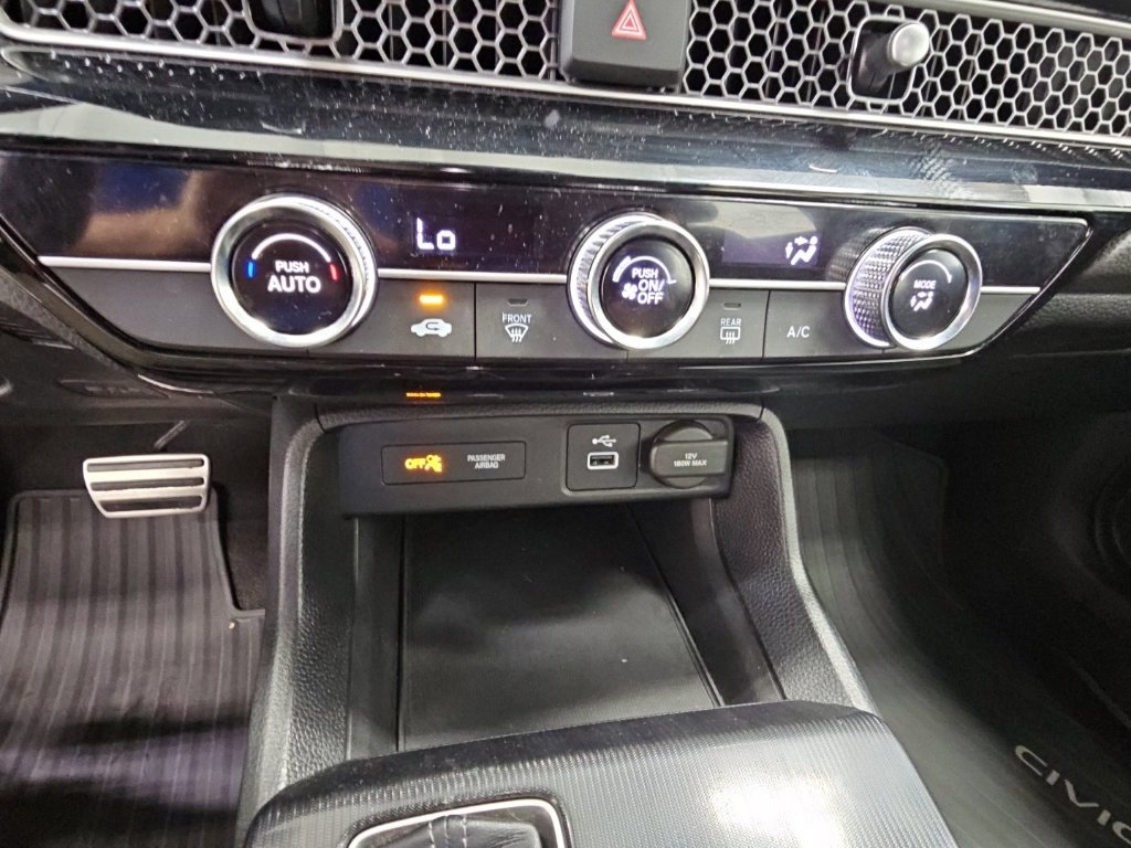 Used 2023 Honda Civic Sport image 17