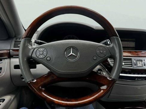 Used 2012 Mercedes-Benz S 550 4MATIC image 30