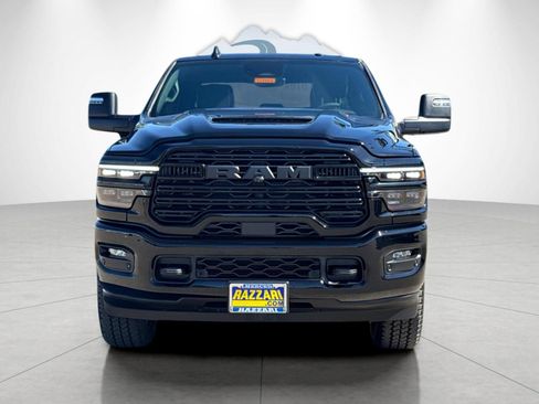 New 2026 RAM 2500 Laramie AWD/4WD image 8