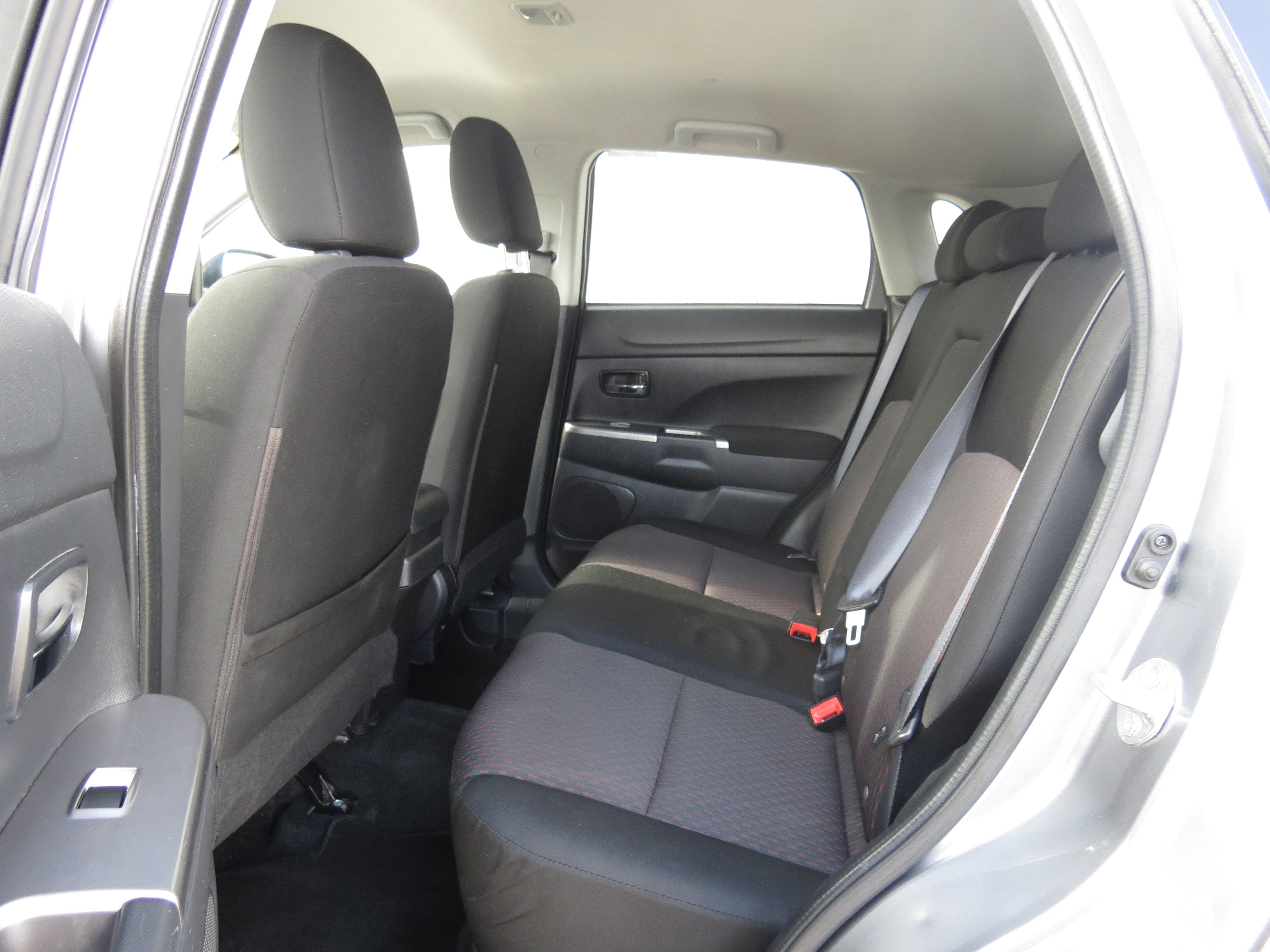Used 2019 Mitsubishi Outlander Sport ES FWD image 24