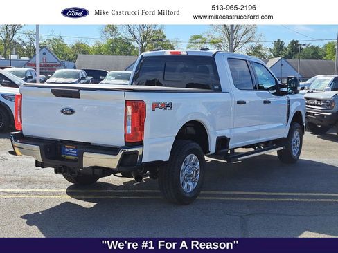 Certified 2024 Ford F250 XLT image 5