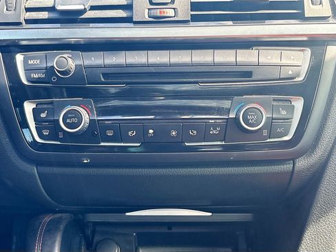 Used 2015 BMW M4 Coupe image 16