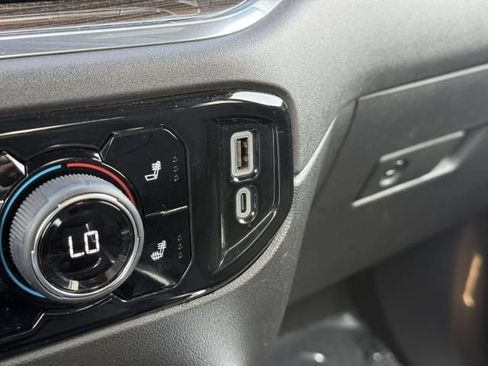 Used 2024 Chevrolet Silverado 2500 LT w/ All Star Edition AWD/4WD image 32