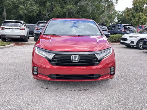 Used 2024 Honda Odyssey Sport image 9