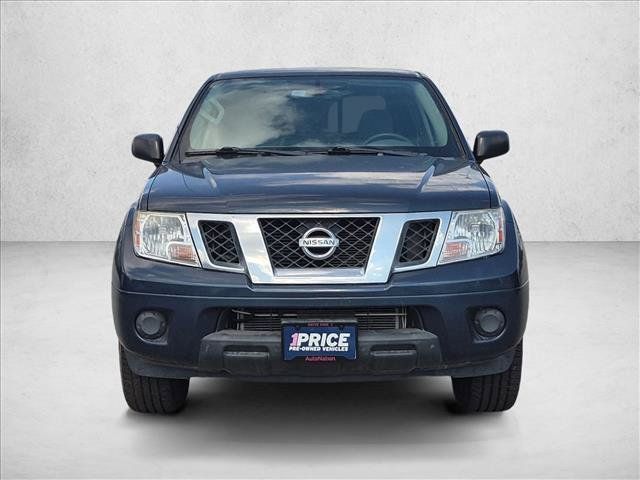 Used 2019 Nissan Frontier SV RWD image 2