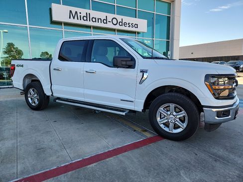 Used 2024 Ford F150 XLT w/ Mobile Office Package image 8