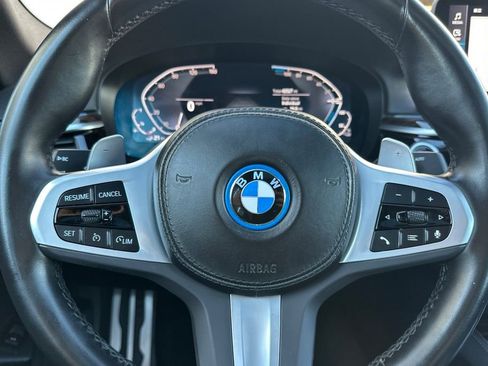 Used 2023 BMW 530e 530e iPerformance w/ Executive Package image 26
