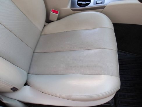 Used 2014 Subaru Outback 2.5i Limited AWD/4WD image 21