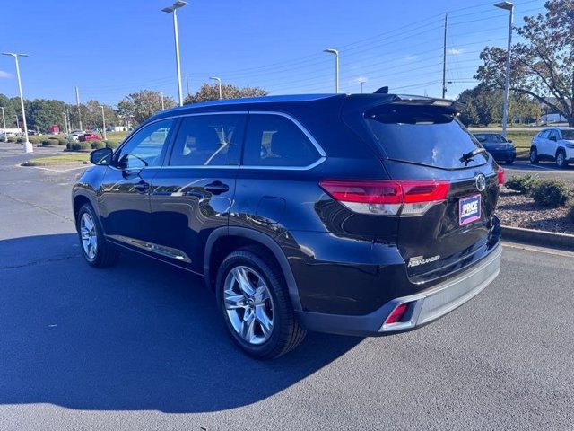 Used 2017 Toyota Highlander Limited FWD image 7