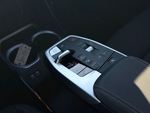 Certified 2025 BMW X1 xDrive28i w/ Technology Package image 18