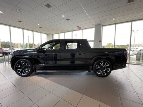 New 2025 GMC Sierra EV Denali image 5