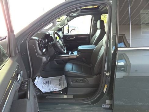 New 2026 Chevrolet Silverado 2500 LTZ w/ LTZ Convenience Package image 26