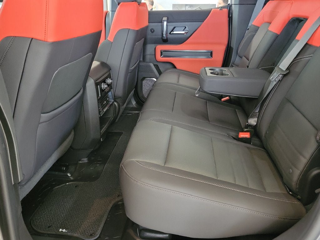 New 2026 GMC Hummer EV 3X w/ Carbon Fiber Edition Package AWD/4WD image 9