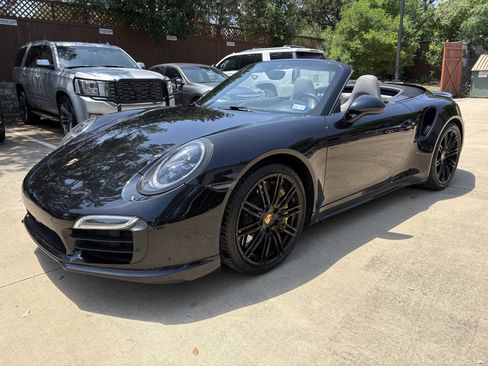 Used 2016 Porsche 911 Turbo S image 10