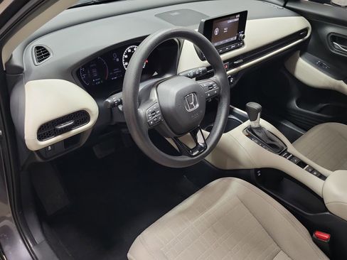Certified 2025 Honda HR-V LX image 15