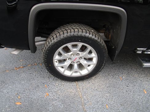 Used 2018 GMC Sierra 1500 SLT w/ Texas SLT Premium Package image 28