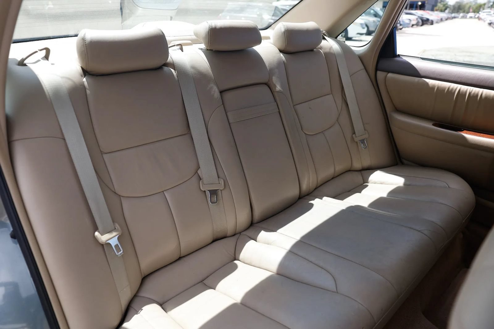 Used 2001 Toyota Avalon XLS w/ Option Pkg 5 FWD image 22